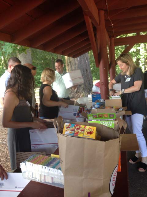 People distributing perishable items